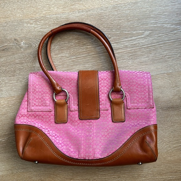 Coach pink signature bag - Picture 10 of 10
